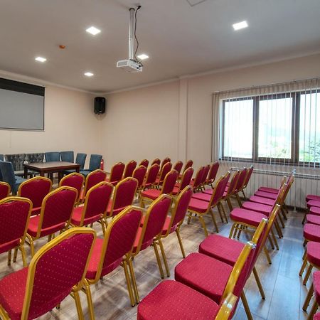 Residence Konstantina Palace Казанлък Екстериор снимка